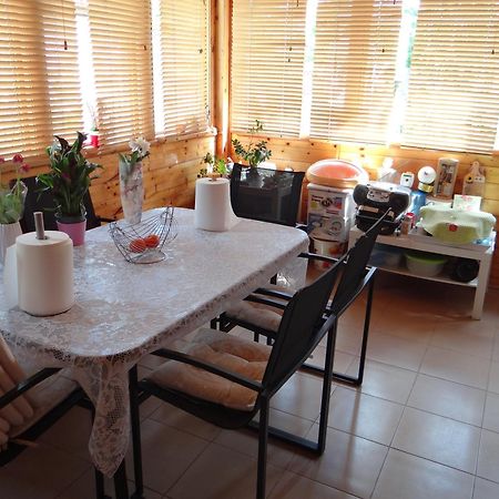 Hotel Maria-Antonia à Mangalia Extérieur photo