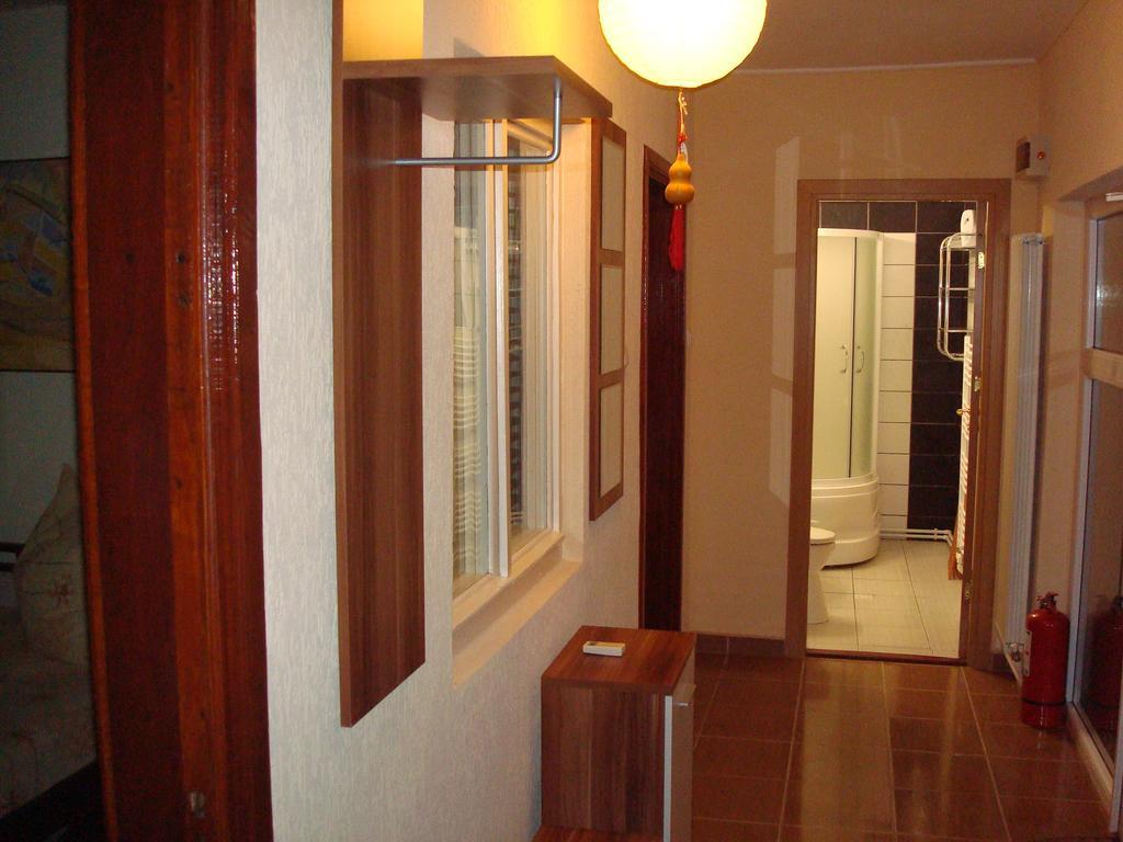 Hotel Maria-Antonia à Mangalia Extérieur photo